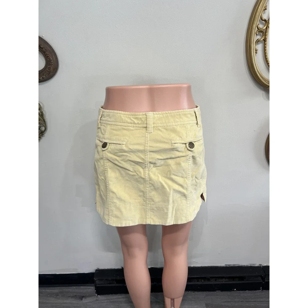 Marc Jacobs Vintage Y2K Cream Corduroy Heart Pocket Mini Skirt Size 2